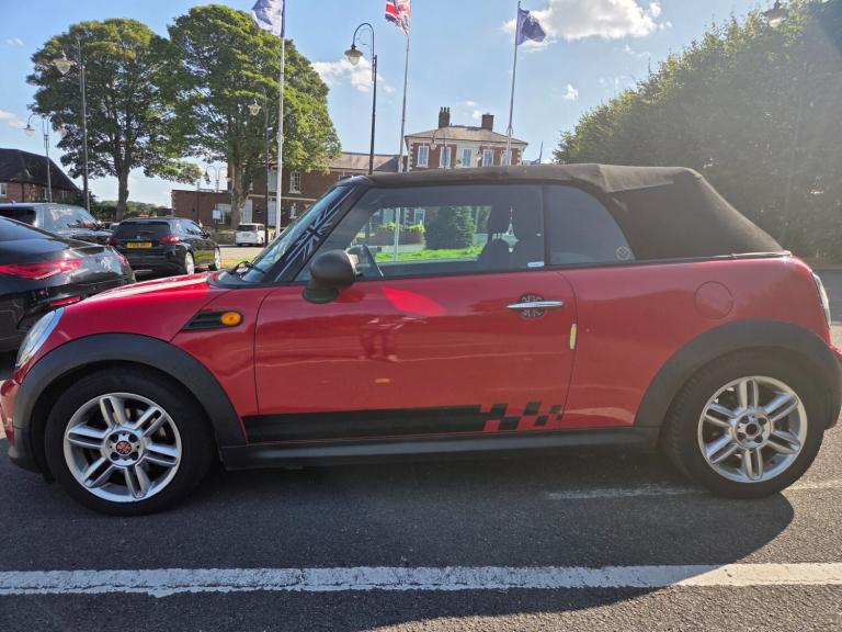 2011 MINI Convertible 1.6 One 2dr CONVERTIBLE Petrol Manual
