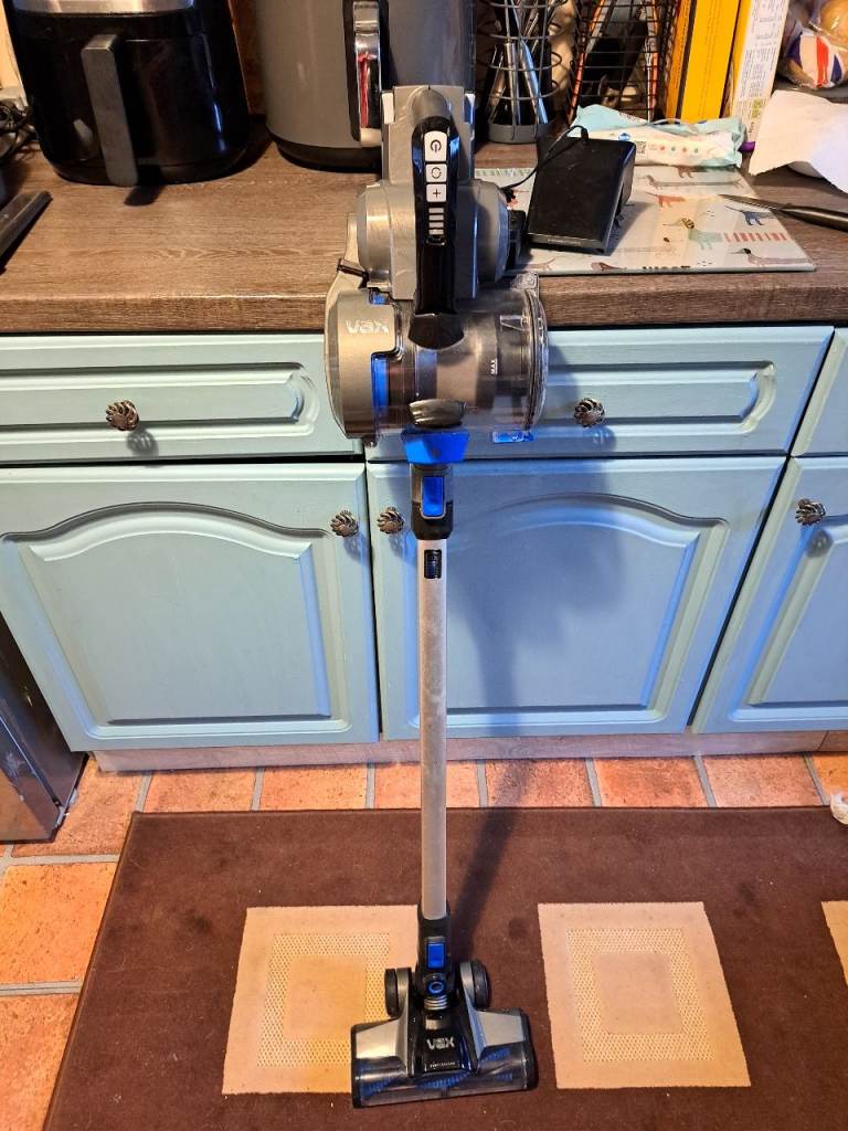 working cordless vax glade with charger and battery