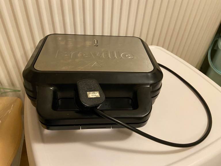 Breville 3-in-1 Sandwich Toaster, Waffle Maker, Grill
