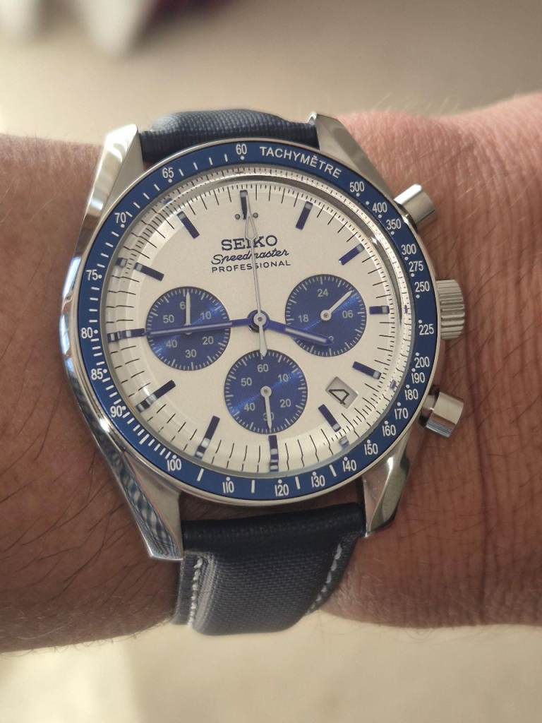SEIKO Snoopy Speedmaster homage Professional Chronograph Watch