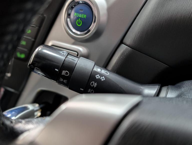 2012 Toyota Prius+ 1.8 VVT-h T4 MPV 5dr Petrol Hybrid CVT Euro 5 (s/s) (136 ps) MPV Petrol/Electr...