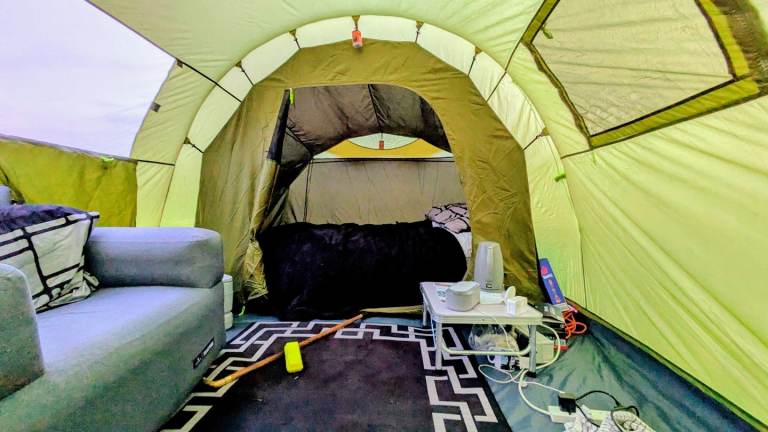 2-3 person tent+accessories 