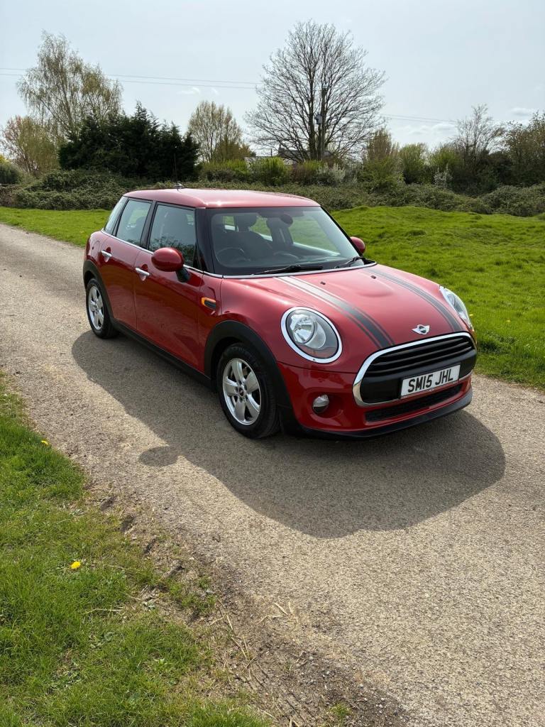 Mini one hatchback 2015