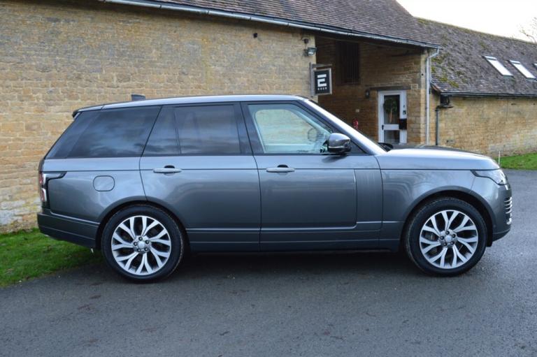 2018 Land Rover Range Rover 4.4 SDV8 Autobiography 4dr Auto ESTATE DIESEL Automatic