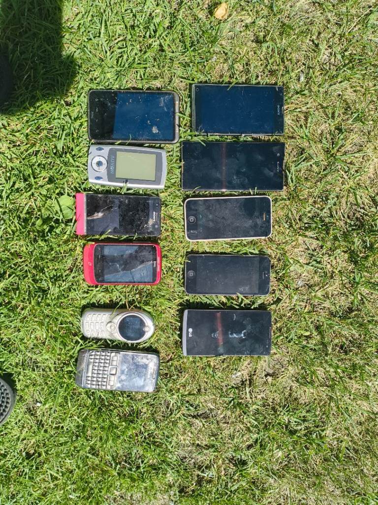 Job Lot of 10 Mobile Phones – Various Makes, good Condition