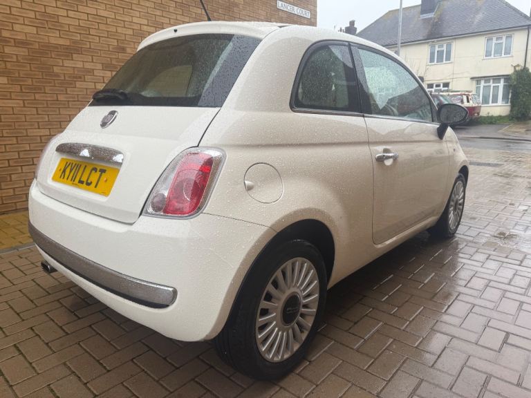 Fiat, 500, Hatchback, 2011, Manual, 875 (cc), 3 doors