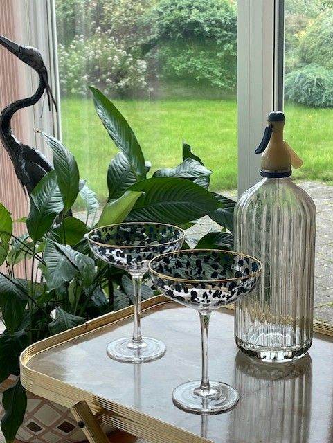 Vintage cocktail drinks trolley
