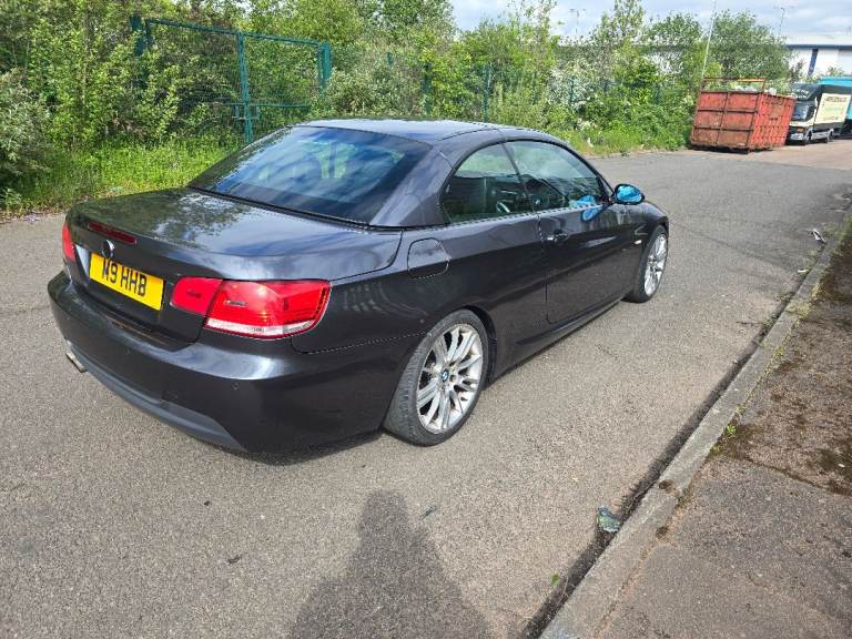 BMW 325d Convertible e93 2007, Manual, 