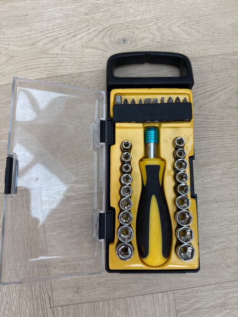 Socket and Screwdriver Bit Set – As Good As New