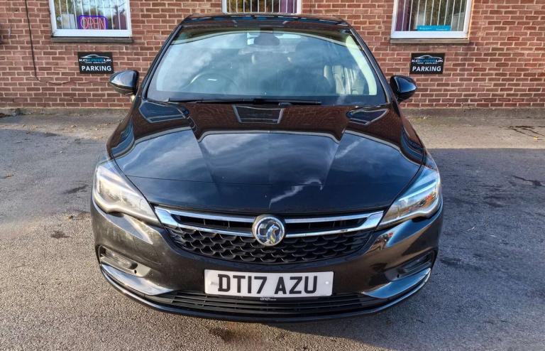 2017 Vauxhall Astra 1.4 Astra Elite Nav T 5dr - Full Service History - High Spec! Hatchback Petro...