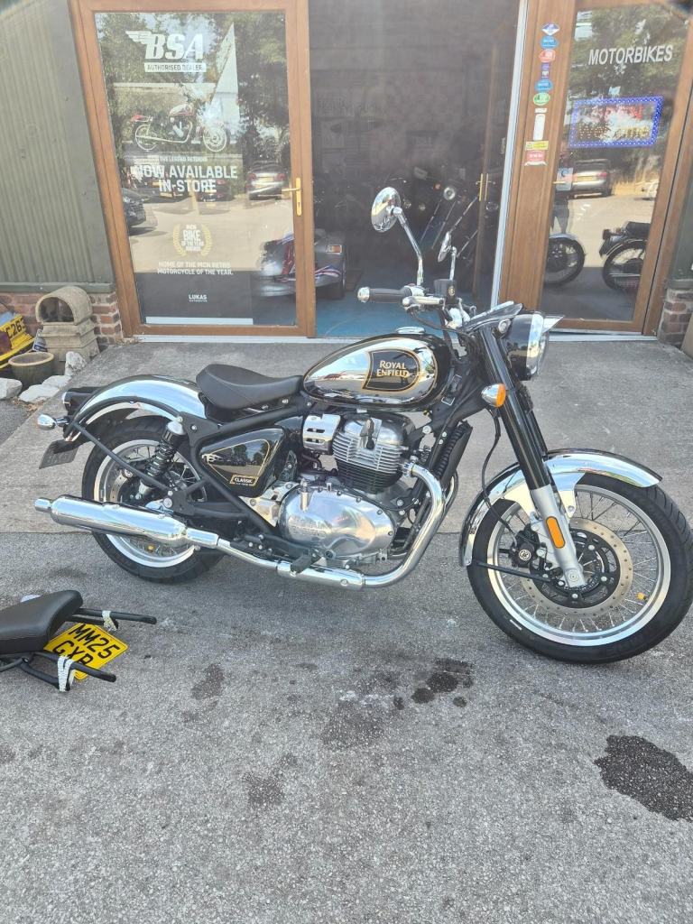 Royal Enfield Classic 650 Roadster/Retro Petrol Constant mesh Euro 5 ... 2025/25