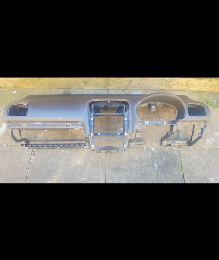 VOLKSWAGEN GOLF MK6 5K (08 > 12) FRONT DASHBOARD PANEL 5K genuine