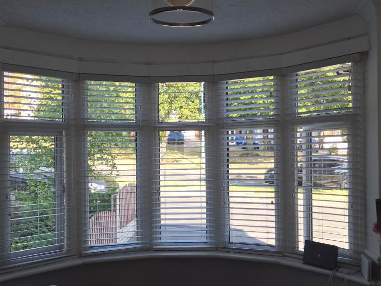 Venitian blinds 