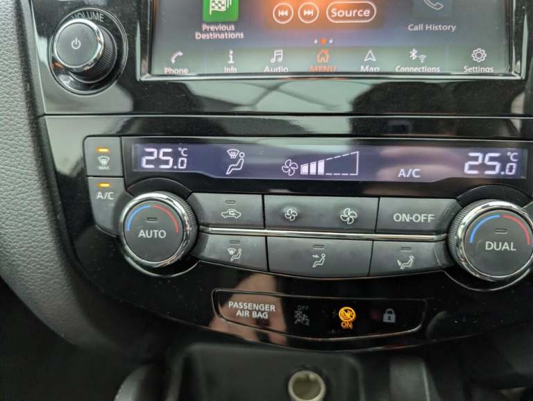 2021 Nissan Qashqai 1.3 DIG-T N-Connecta SUV 5dr Petrol DCT Auto Euro 6 (s/s) (160 ps) - PAN RO H...