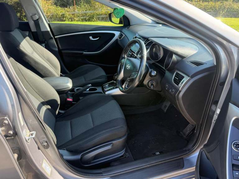 HYUNDAI I30 1.6 CRDi Active 2012