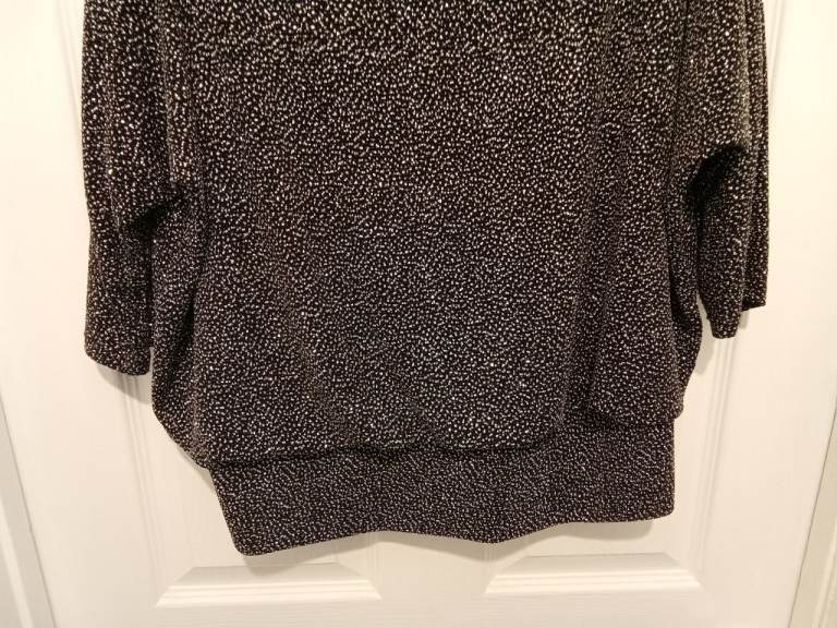 Ladies evening blouse, size 16