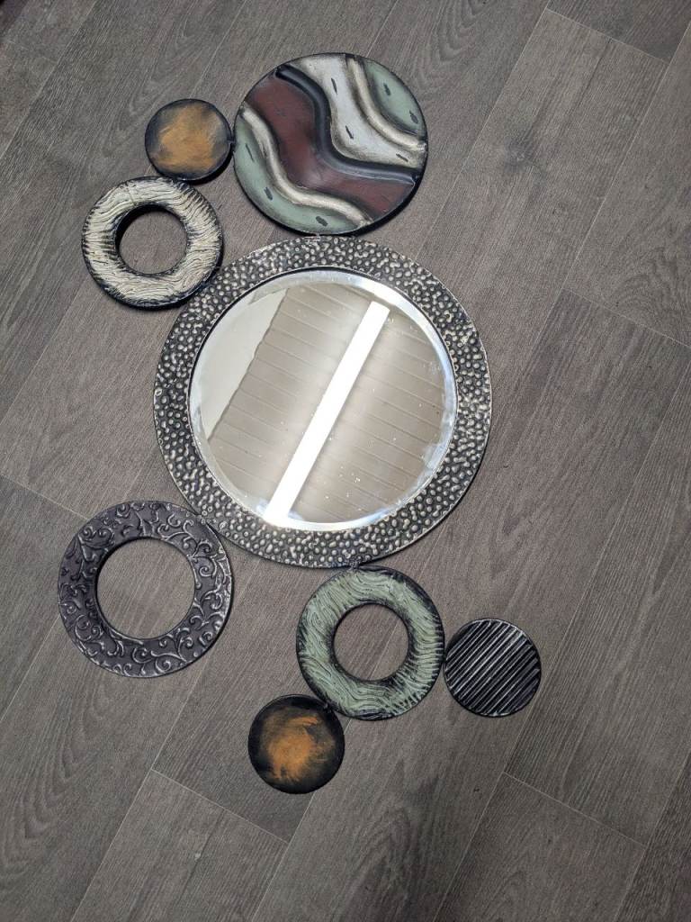 Solar system mirror