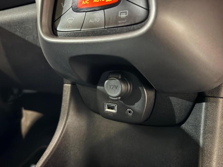 2019 Toyota AYGO 1.0 VVT-i X-Trend 5dr HATCHBACK PETROL Manual