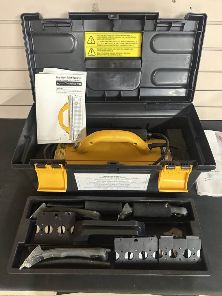 Speed Heater Silent Paint Remover 1100 SpeedHeater 1100 w/ Hard Case + Tools