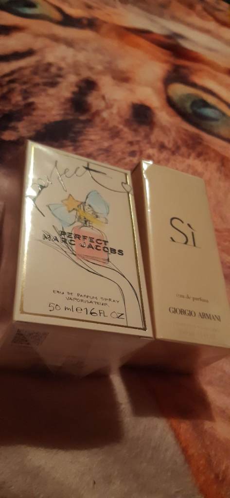 Marc Jacobs Perfect & Giorgio Armani Si Perfumes - New, Boxed