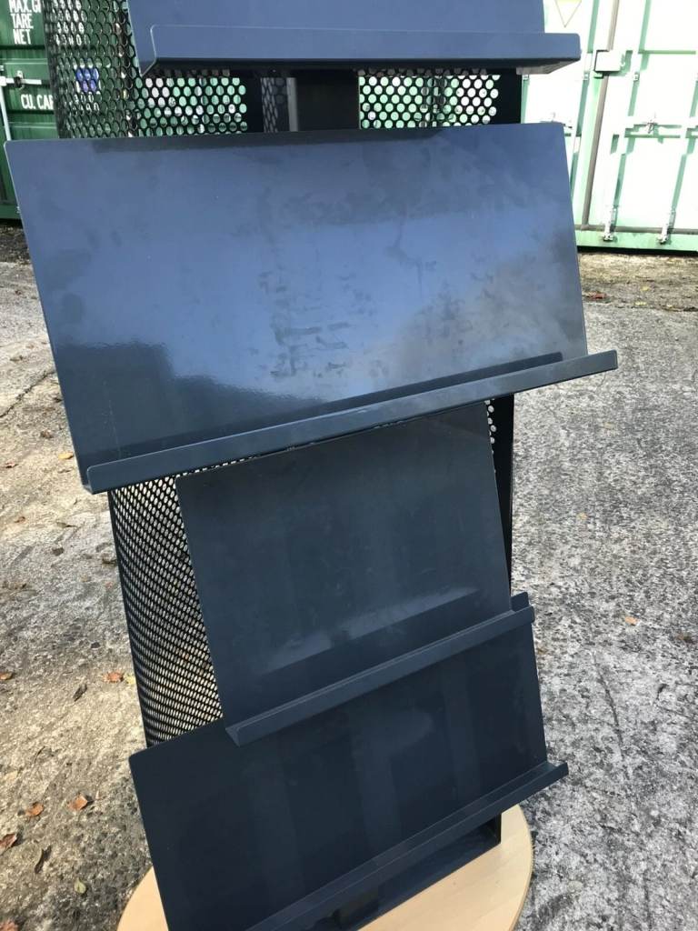 Custom Brochure/POS Automotive Showroom Display Stand