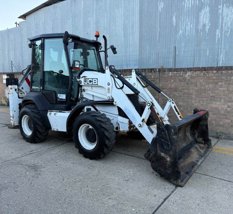 2016 JCB 3CX Compact back hoe digger, road legal, 1 owner 