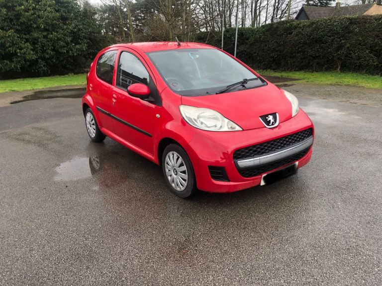 Peugeot, 107, Hatchback, 2010, Manual, 998 (cc), 5 doors