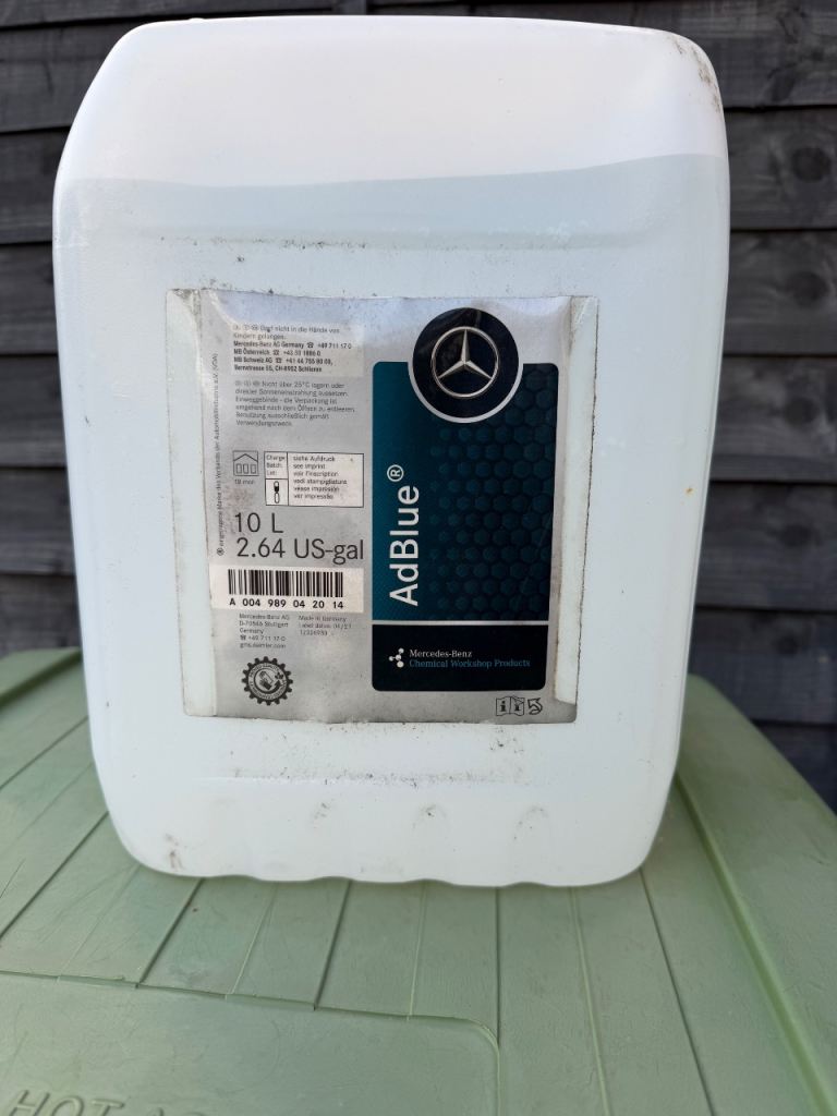 10L New Genuine Mercedes-Benz adblue 10 Litres