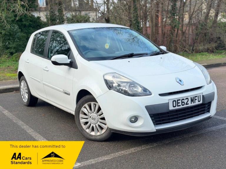 Renault Clio EXPRESSION PLUS 1.2 Petrol Manual