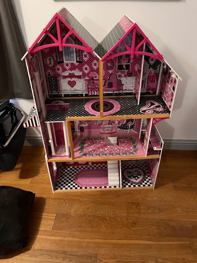 Dolls House