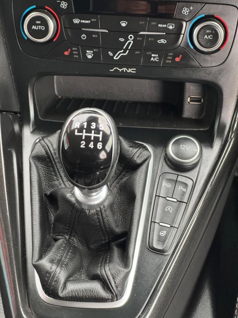 2015 Ford Focus 1.5 TDCi 120 Titanium X 5dr ESTATE DIESEL Manual