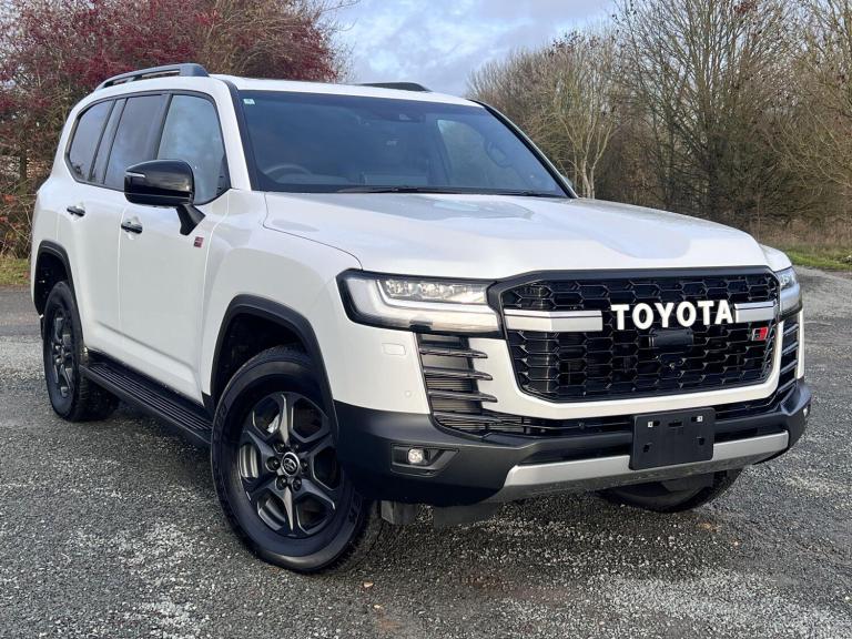  Toyota Land Cruiser 300 GR Sport 3.5 V6 Twin Turbo Petrol Automatic