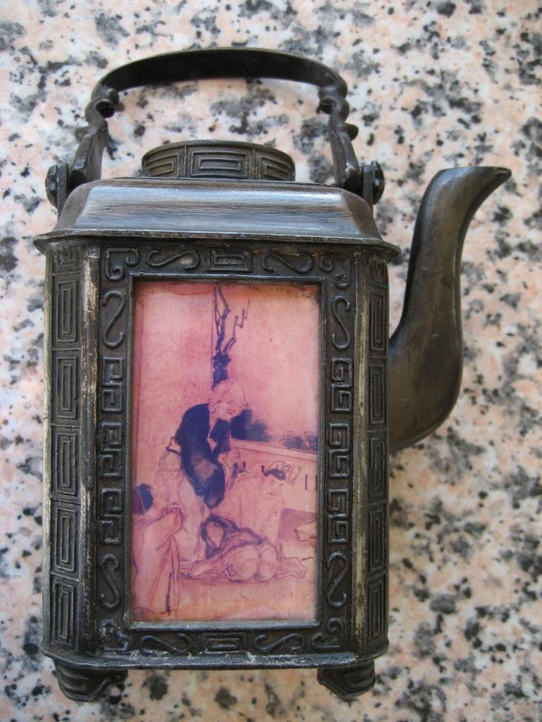 Antique/Vintage Bronze/Chinese Ceramic items Wanted