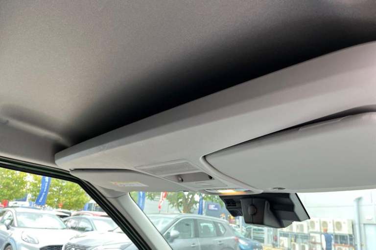 2025 Ford E-Transit Courier Limited AUTO 43kWh 136PS FWD 1 Speed Automatic Panel Van Electric Aut...