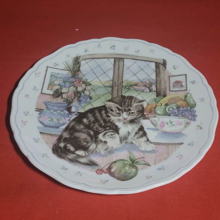 Royal Albert Country Kitten Collection Curiosity Plate Bone China Cats 1988 Perfect Condition ML