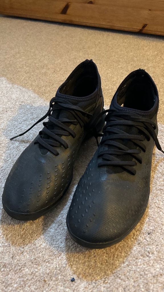 Adidas Predator Accuracy.3 Astro Turf Football boots Size 7.5