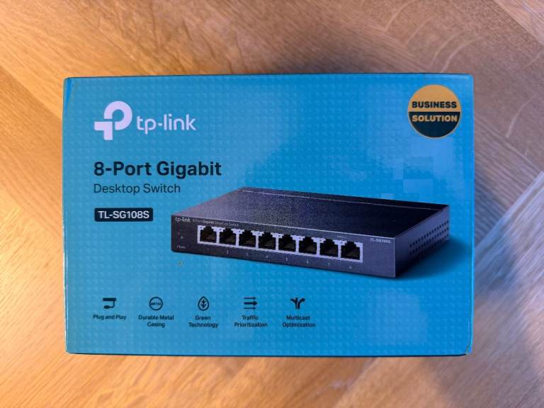TP-Link TL-SG108S 8-Port Gigabit Desktop Switch (Black)
