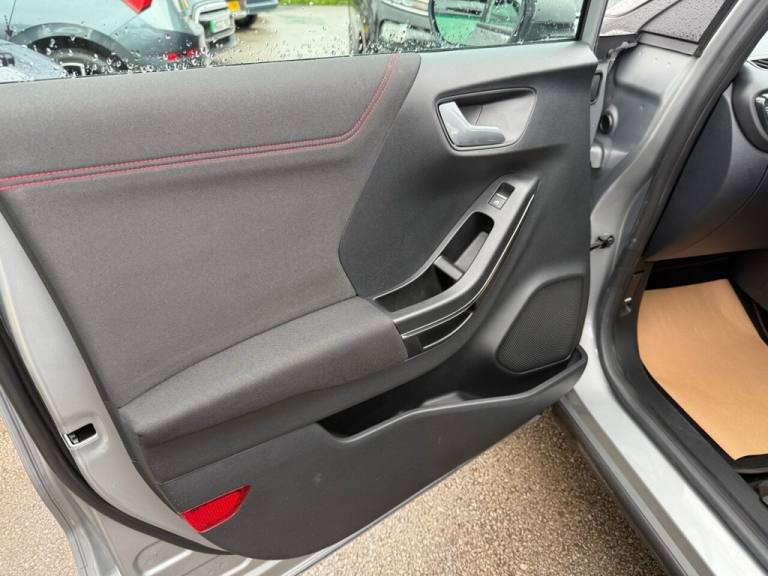 2022 Ford Puma 1.0T EcoBoost MHEV ST-Line SUV 5dr Petrol Hybrid Manual Euro 6 (s/s) (125 p HATCHB...