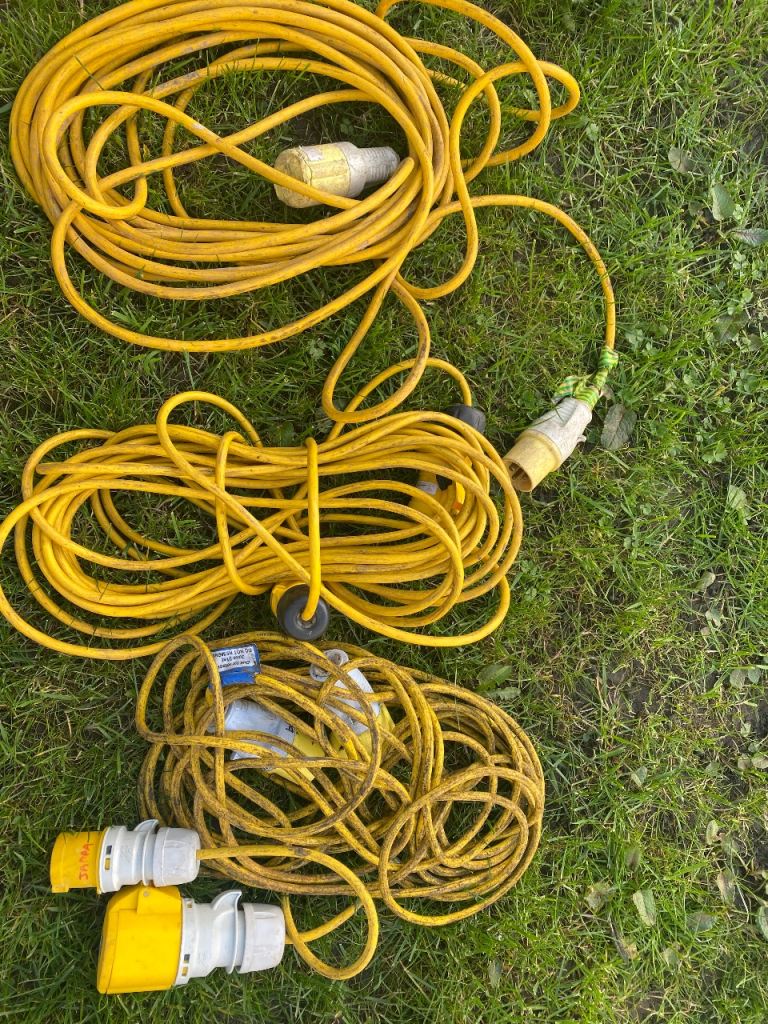 Power leads reels and splitters for sale