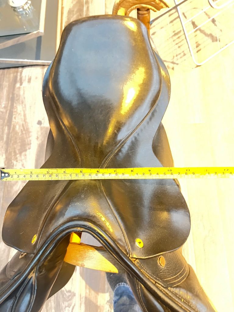 Jumping Saddle for sale 