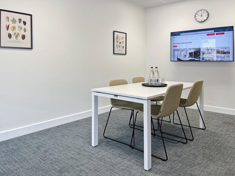Solihull - B377WY \ Office Space Available to Rent by the Day