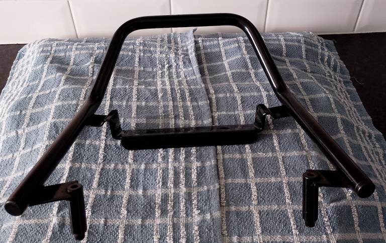 Kawasaki ZX9R Grab/pillion Rail.