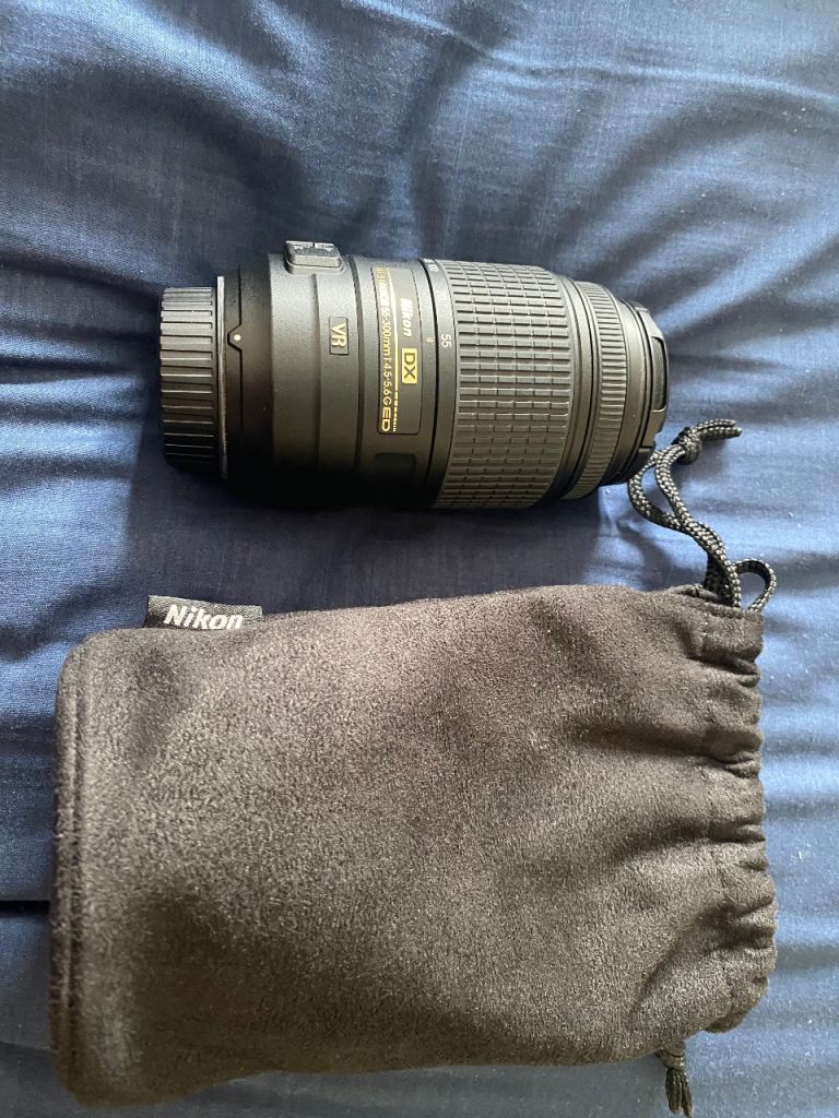 Nikon AF-S NIKKOR Lenses & Nikon Speedlight SB-600 Flash 