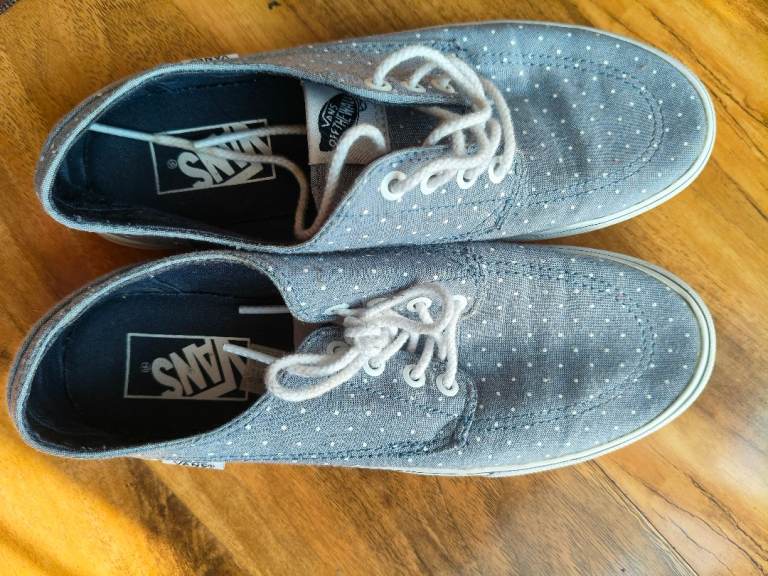 Ladies Vans size 6
