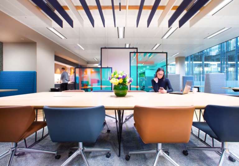 *Cannon Street* Private Serviced Offices: Units from 3 to 50 desks for rent EC4