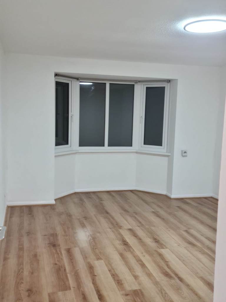 TWO BEDROOM APPARTMENT  IN SUTTON SM1 4HB