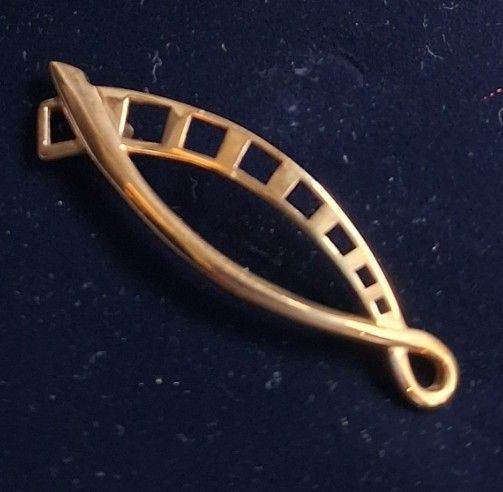 Rare 9ct Gold Rennie Mackintosh Brooch – New Condition