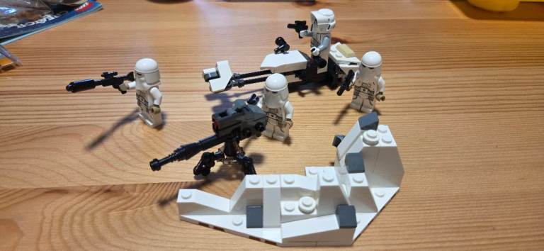 LEGO Star Wars: Snowtrooper Battle Pack (75320) no box