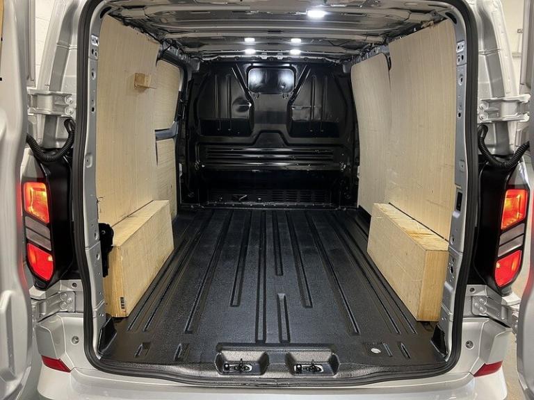 2024 Ford Transit Custom 2.0 EcoBlue 136ps H1 Van Limited PANEL VAN DIESEL Manual