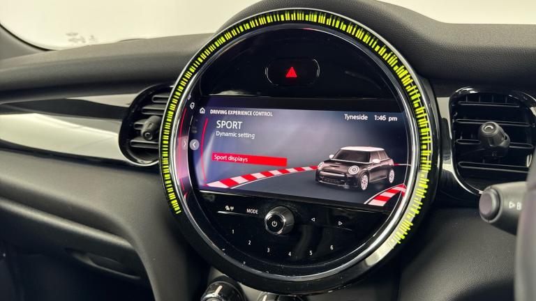 2022 MINI Hatch 1.5 Cooper Sport 5dr Petrol Hatchback Hatchback Petrol Manual